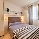 Villaggio Tulipano Lägenhet *